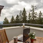 Luxury 2-bedroom By Studenets Center By Flat Mаnager Apartament *
