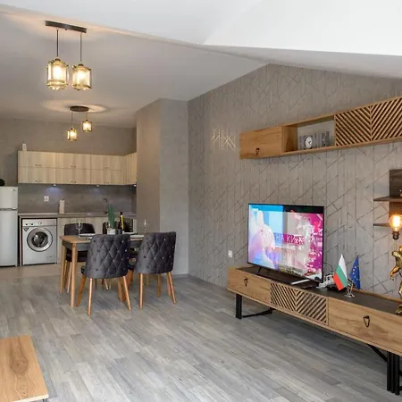 Luxury 2-bedroom By Studenets Center By Flat Mаnager بامبوروفو