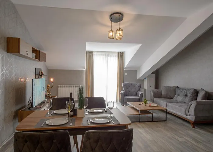 Апартаменты Luxury 2-bedroom By Studenets Center By Flat Mаnager