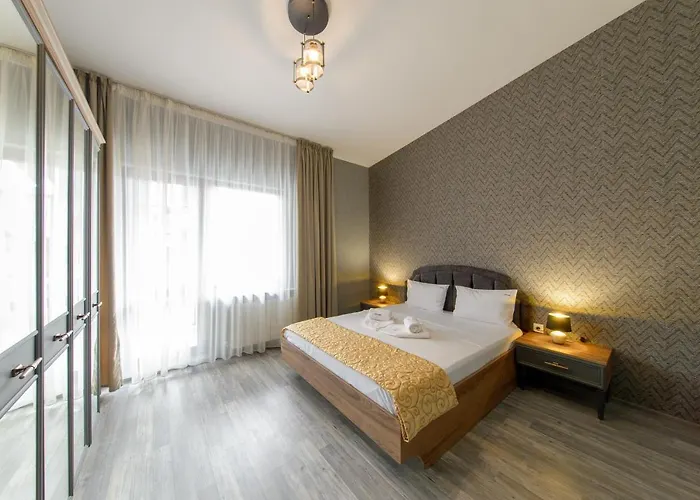 Luxury 2-bedroom By Studenets Center By Flat Mаnager 潘波洛沃